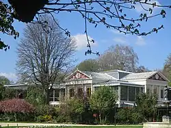 Image associée au studio