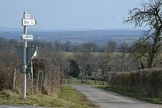 Panorama sur le bassin depuis Trois-Fonds.