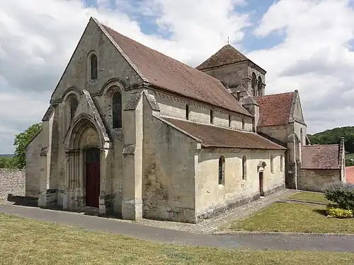 Église Saint-Léger de Pernant (Aisne).
