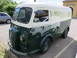 Camionnette D3A vue de 3/4 avant