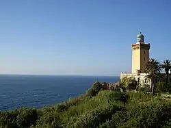 Phare du cap Spartel à l'entrée du détroit de Gibraltar.