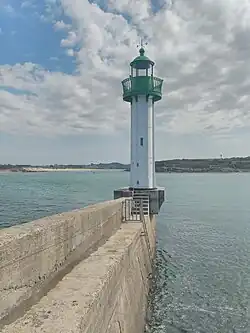 Phare de Moguériec, rénové et réinstallé en 2023.