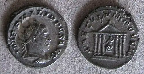 Revers SAECVLVM NOVVM Temple de Vénus et de Rome - C198.