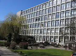 Description de cette image, également commentée ci-après