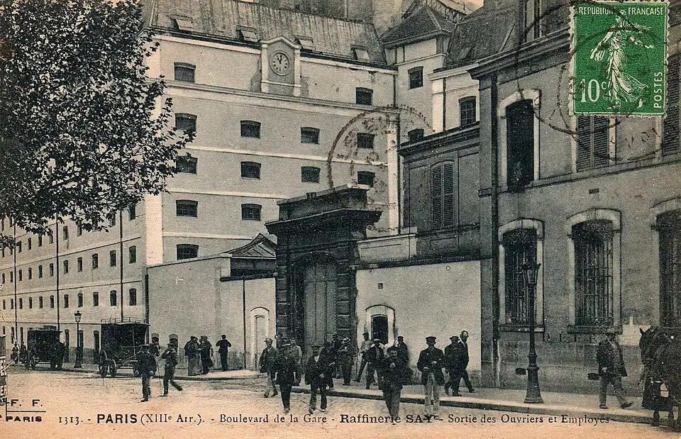 Vue de la raffinerie du Boulevard de la gare (Boulevard Vincent-Auriol)13e