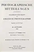 Couverture du numéro anniversaire, 1903, du périodique Photographische Mitteilungen créé par Vogel.