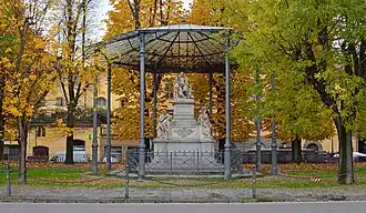 Image illustrative de l’article Place Nicolas Demidoff