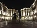 Piazza Palazzo di Citta de nuit.