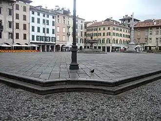 Piazza Matteotti (Piazza San Giacomo o delle Erbe).