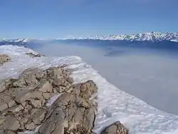 Vue du pic Saint-Michel vers le nord-est.
