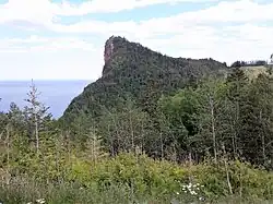 Côté nord, de la route 132.