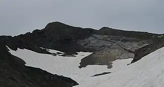 Pic du Milieu, vu depuis la voie normale du Grand pic de Tapou.