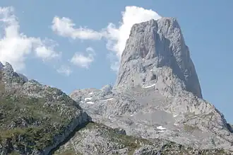 Le Naranjo de Bulnes.