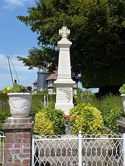 monument aux morts