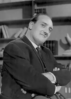 Pierre Tchernia(homme en 2 CV)