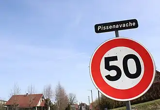 Entrée du hameau de Pissenavache.