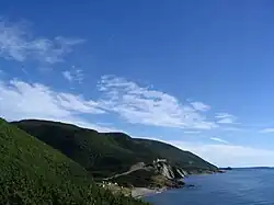 La piste Cabot, dans le parc national des Hautes-Terres-du-Cap-Breton.