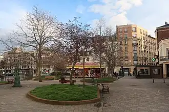 Image illustrative de l’article Place Henri-IV (Suresnes)
