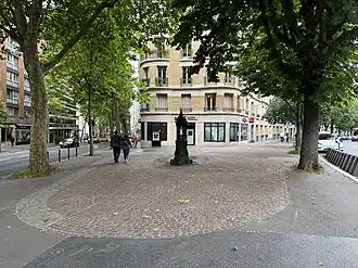 Image illustrative de l’article Place Madeleine-Riffaud