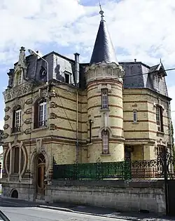 Le château de la Lune.
