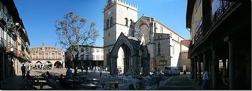 Place de l'Olivier, en novembre 2006.