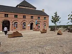 L'office du tourisme.