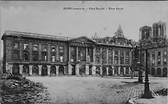 Façade à la sortie de la guerre 14-18.