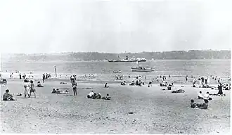 Plage, 1945