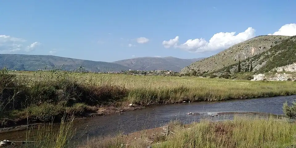 Plaine côtière d'Íria.