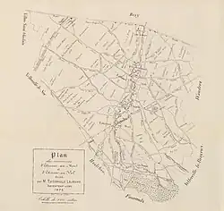 Plan d'une localité imprimé en noir sur un fond de papier beige