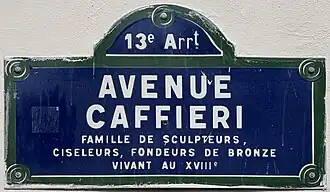 Voir la plaque.