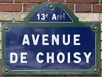 Voir la plaque.