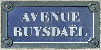 Voir la plaque.