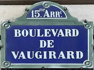 Voir la plaque.