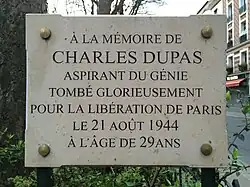 Plaque dédiée à Charles Dupas.