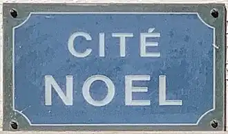Voir la plaque.