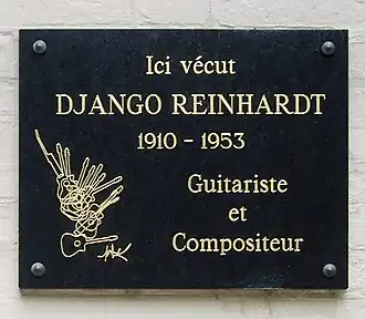Le célèbre guitariste manouche Django Reinhardt vécut au no&nbsp;6.