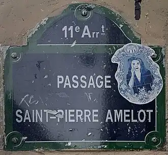 Voir la plaque.