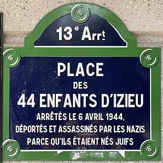 Voir la plaque.