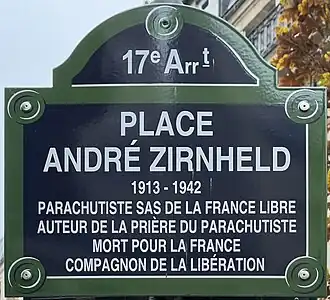Voir la plaque.