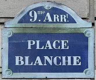 Voir la plaque.