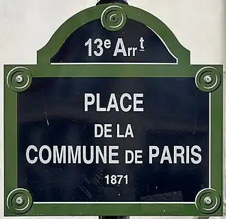 Voir la plaque.