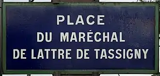Voir la plaque.