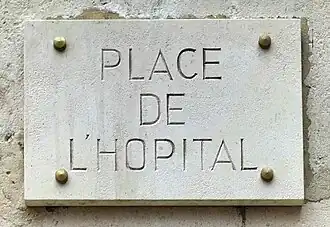 Voir la plaque.