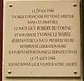No&nbsp;5, plaque commémorative à la mémoire de Guy-Robert du Costal et de son épouse Yvonne Le Marec.