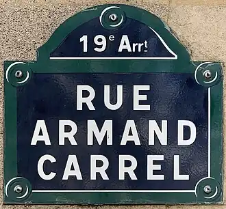 Voir la plaque.