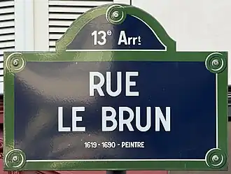 Voir la plaque.