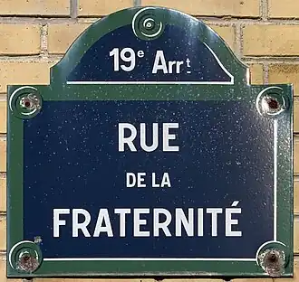Voir la plaque.