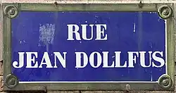 Voir la plaque.