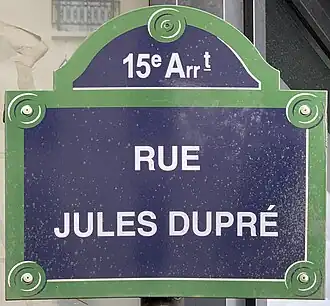Voir la plaque.